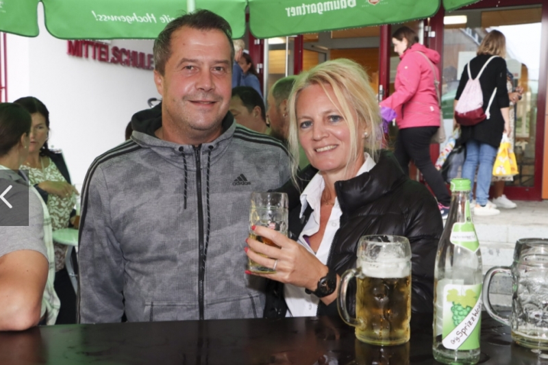 2022-08-29-14_37_24-Kirtag_-Beim-Kirtag-in-Esternberg-war-fuer-jeden-etwas-geboten.-Schaerding-und-1